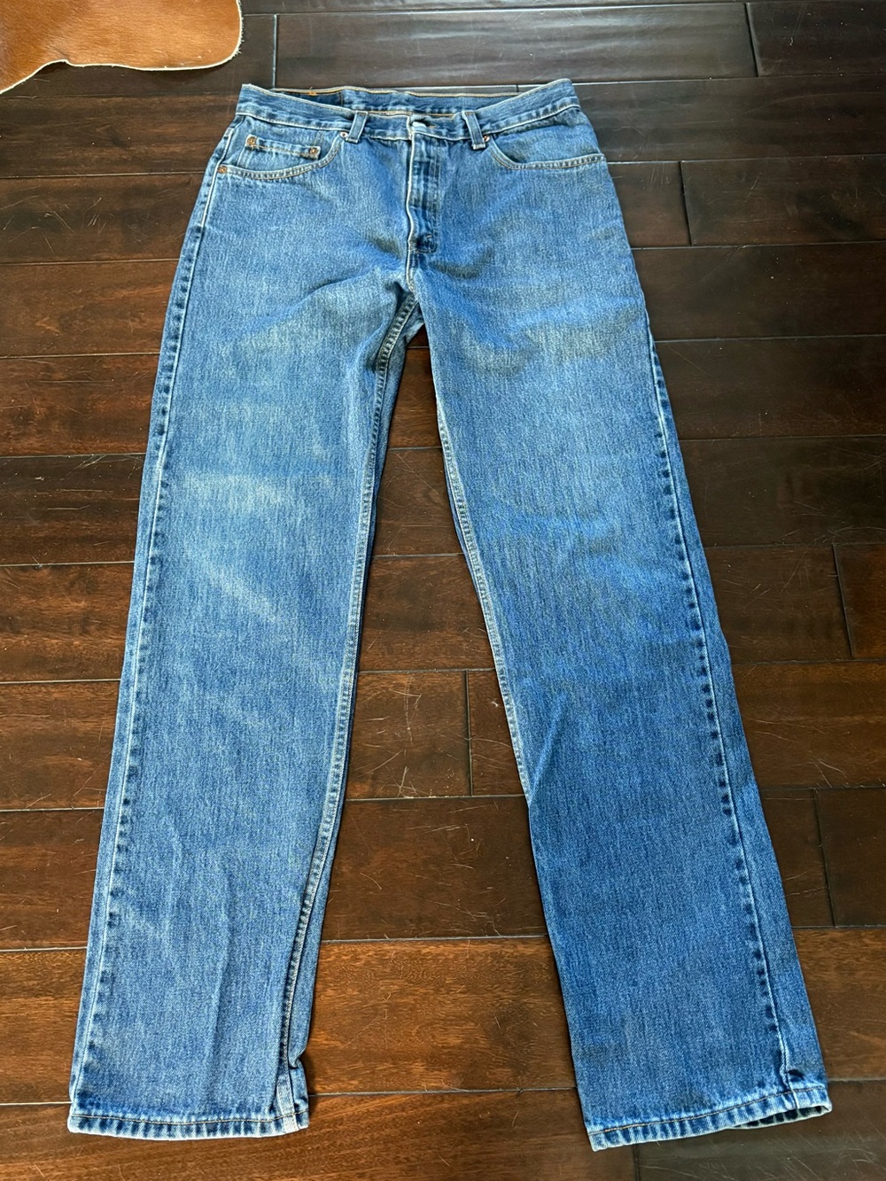 Vintage 90’s Levi's 505 Straight Leg Medium Wash Blue Jeans